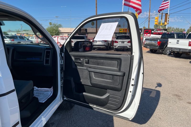 2014 Ram 1500 Tradesman photo 15