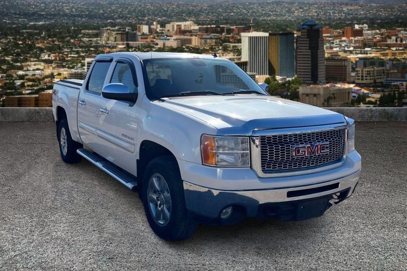2012 Gmc Sierra 1500 SLE photo 2
