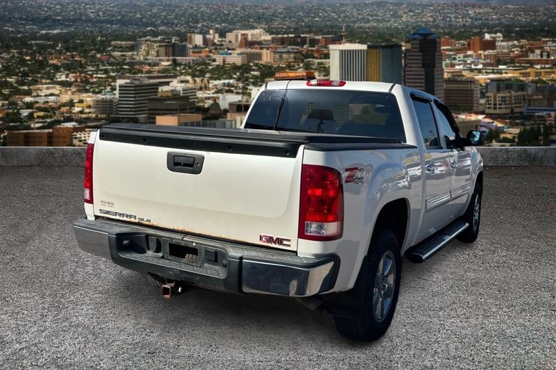 2012 Gmc Sierra 1500 SLE photo 4