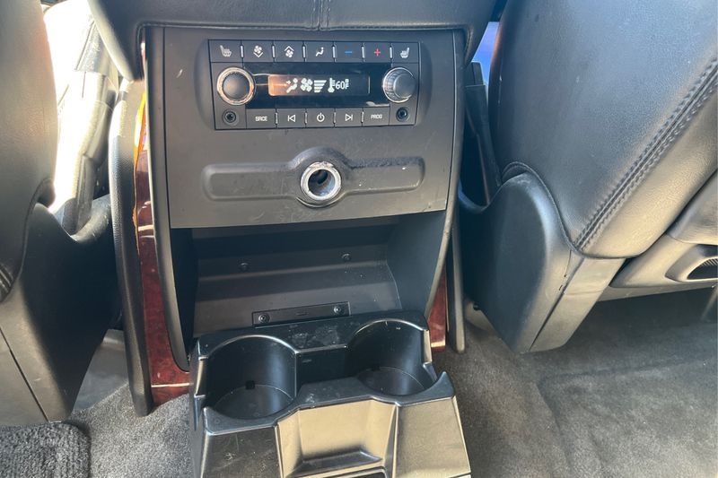 Cadillac Escalade  2008 Cadillac Escalade  2008