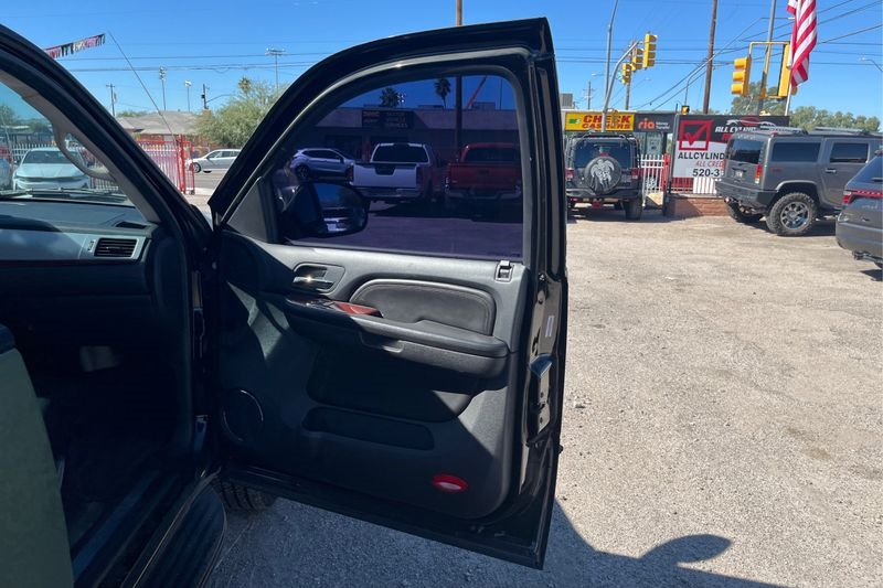 Cadillac Escalade  2008 Cadillac Escalade  2008