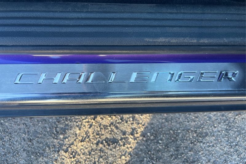 Dodge Challenger  2013 Dodge Challenger  2013