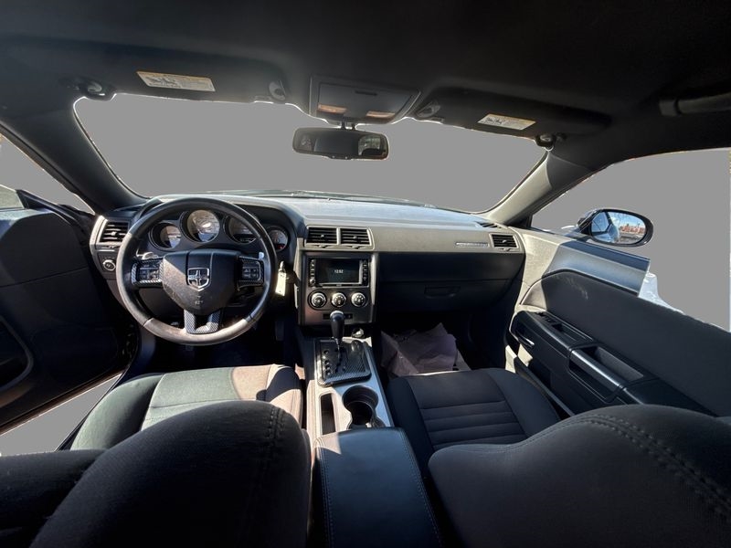 Dodge Challenger  2013