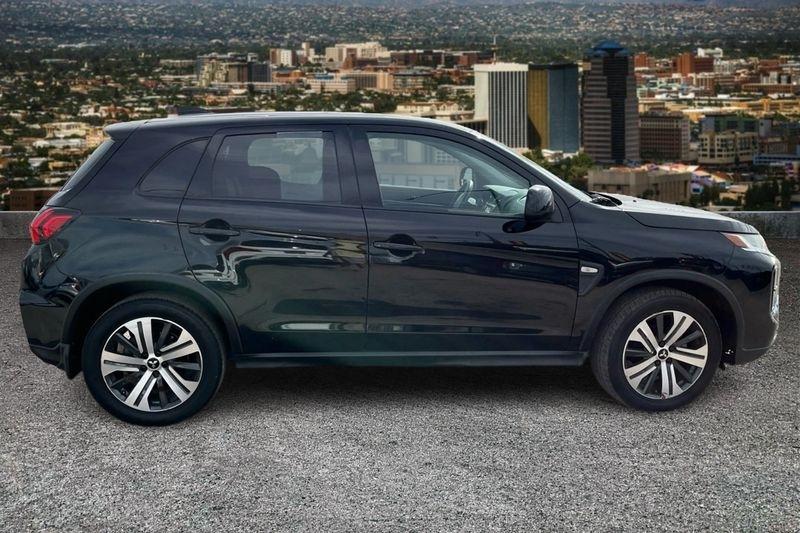 Mitsubishi Outlander Sport  2022