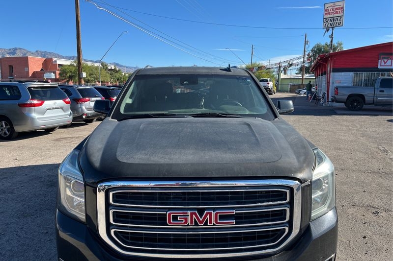 GMC Yukon  2017