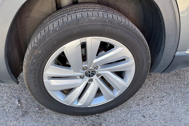 Volkswagen Atlas  2021