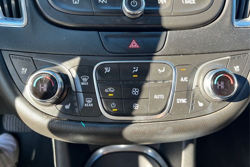 Chevrolet Malibu  2020