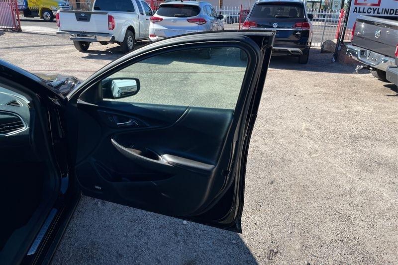 Chevrolet Malibu  2017