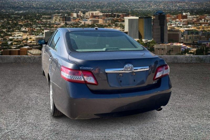 Toyota Camry  2011