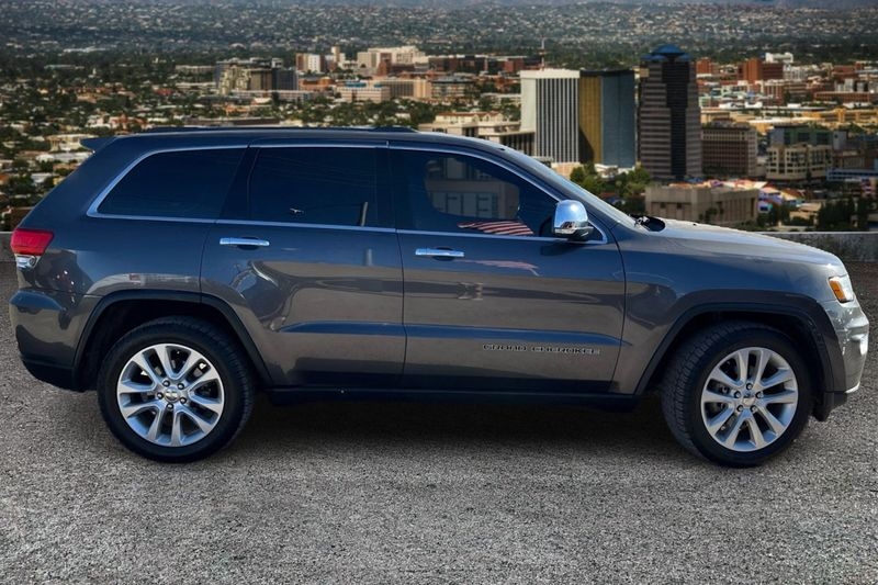 Jeep Grand Cherokee  2017