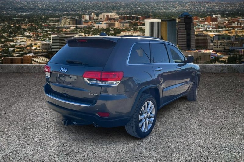 Jeep Grand Cherokee  2017