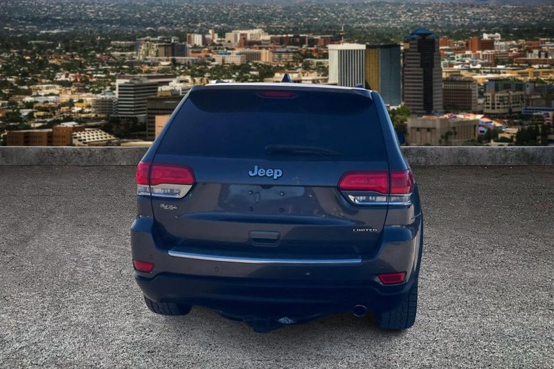 Jeep Grand Cherokee  2017