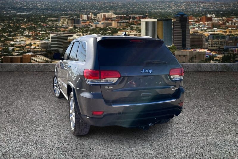 Jeep Grand Cherokee  2017