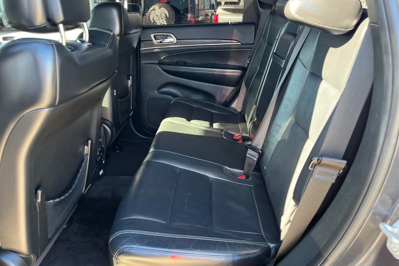 Jeep Grand Cherokee  2017