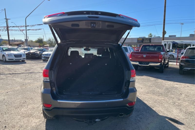 Jeep Grand Cherokee  2017