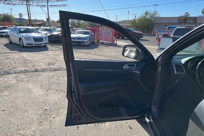 Jeep Grand Cherokee  2017