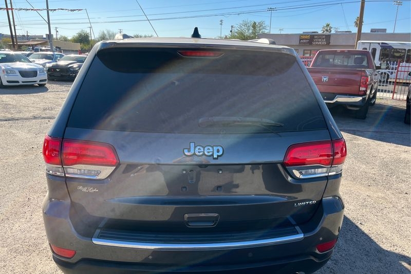Jeep Grand Cherokee  2017