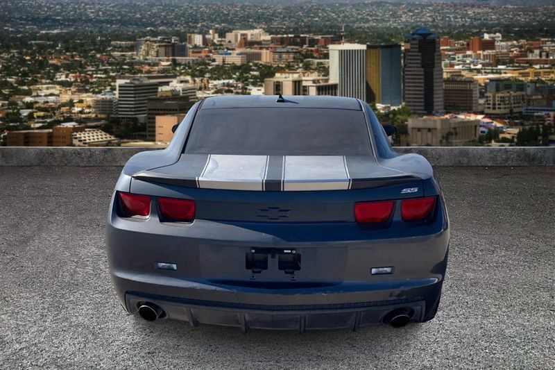 Chevrolet Camaro  2010