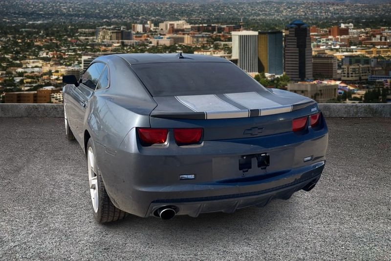 Chevrolet Camaro  2010