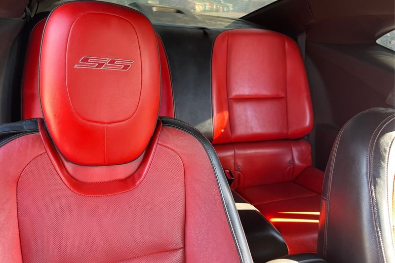 Chevrolet Camaro  2010