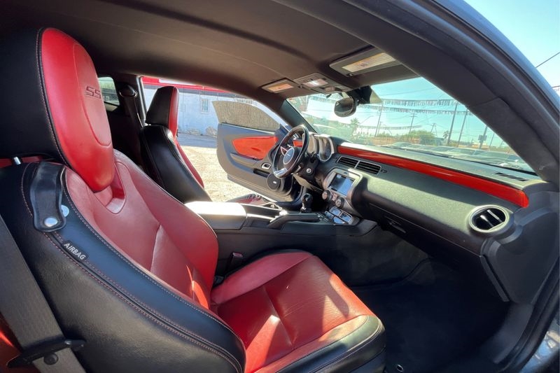 Chevrolet Camaro  2010