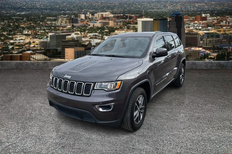 2018 Jeep Grand Cherokee Laredo E 4x2