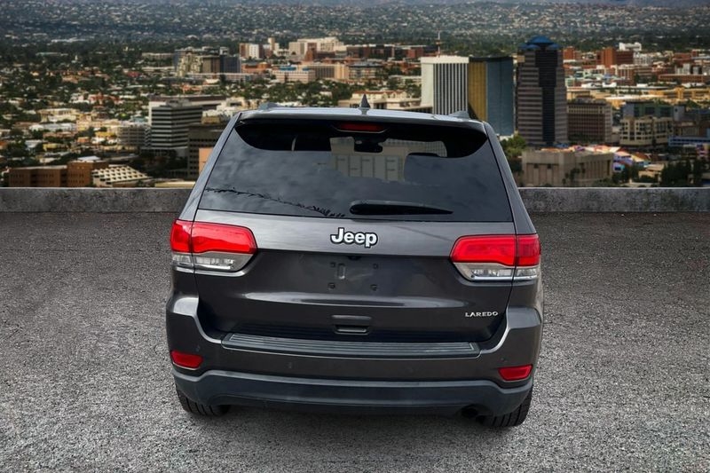 Jeep Grand Cherokee  2018