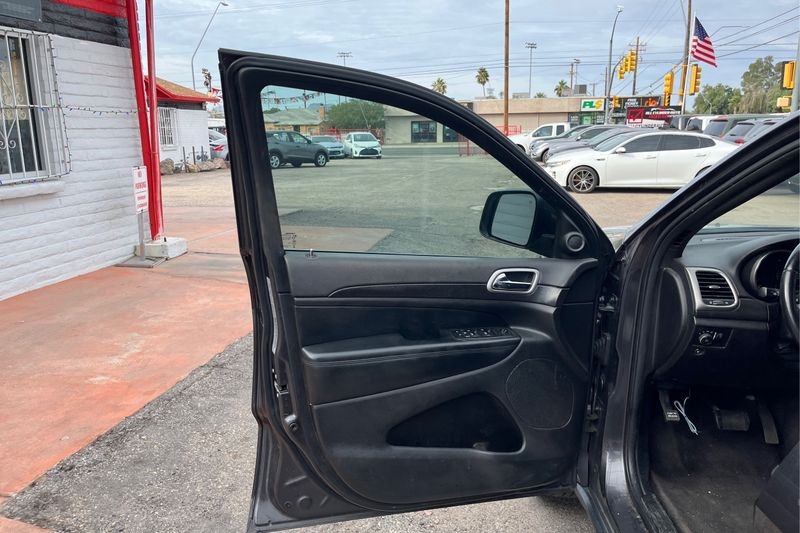 Jeep Grand Cherokee  2018