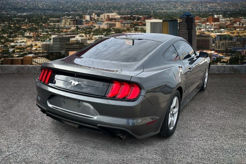 Ford Mustang  2018