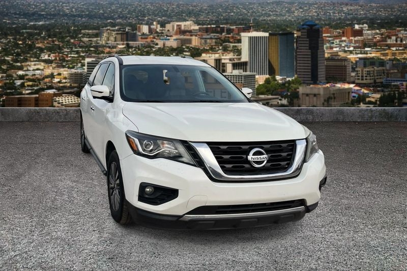 Nissan Pathfinder  2020