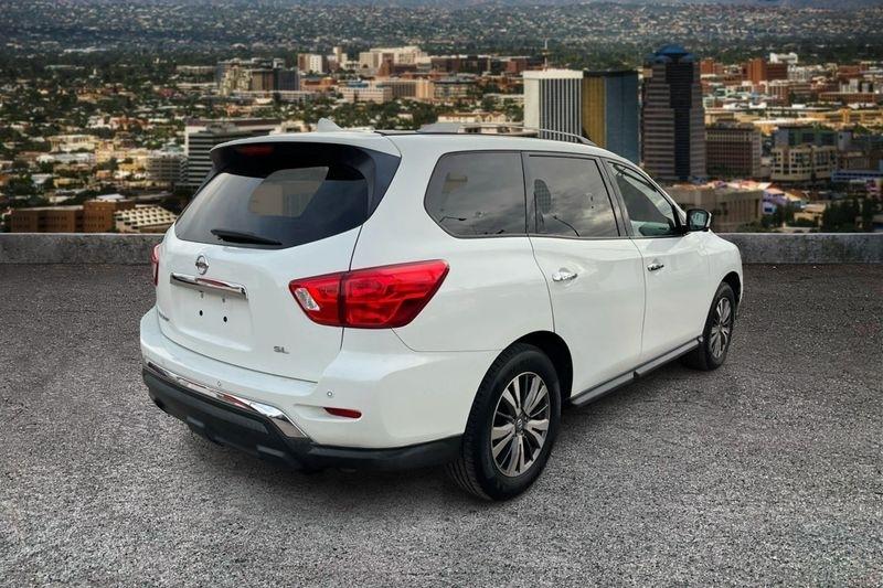 Nissan Pathfinder  2020