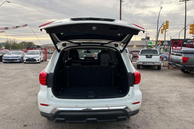 Nissan Pathfinder  2020