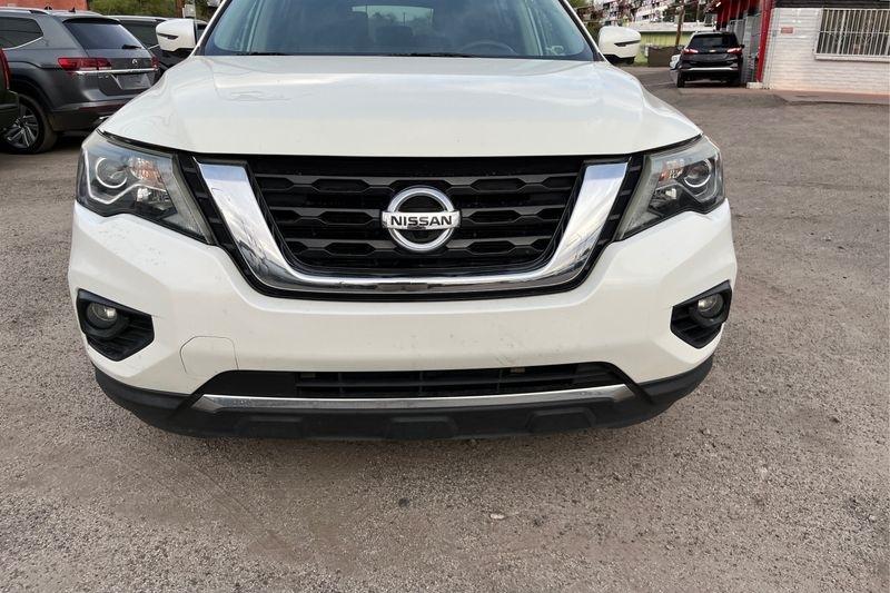 Nissan Pathfinder  2020