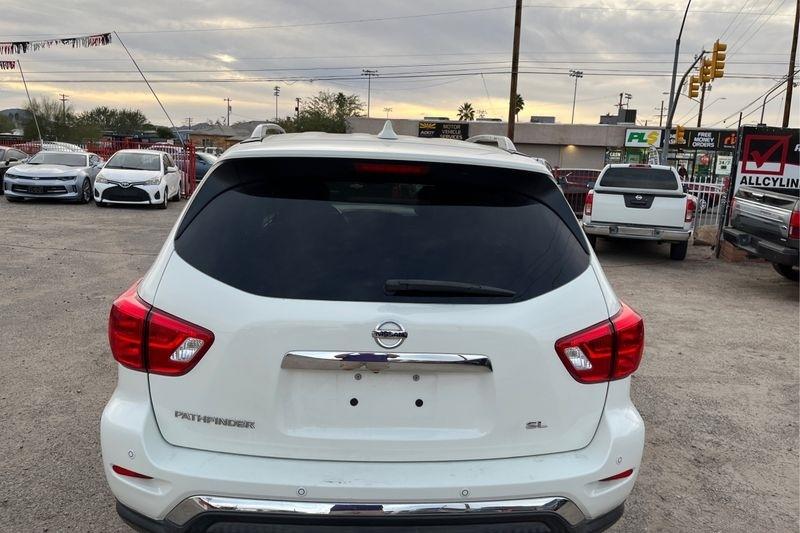 Nissan Pathfinder  2020