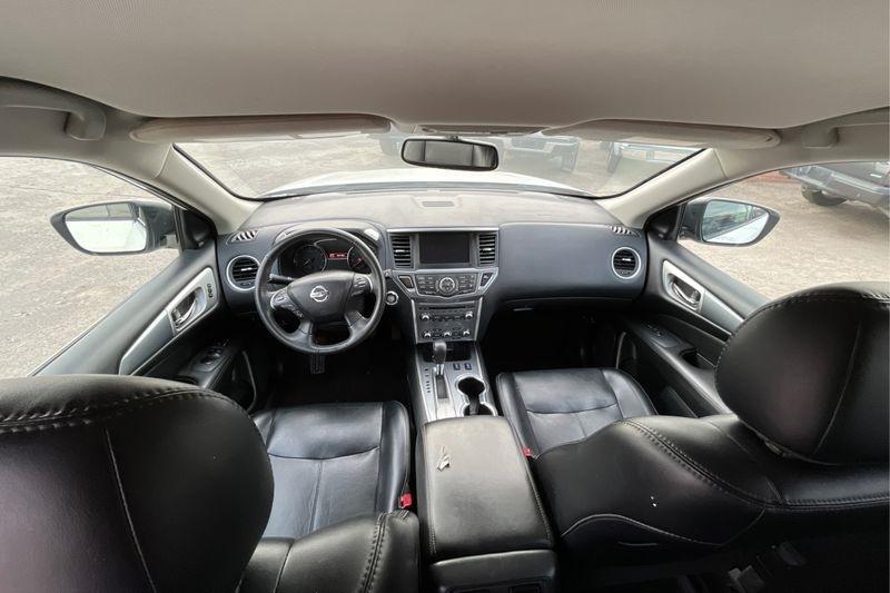 Nissan Pathfinder  2020