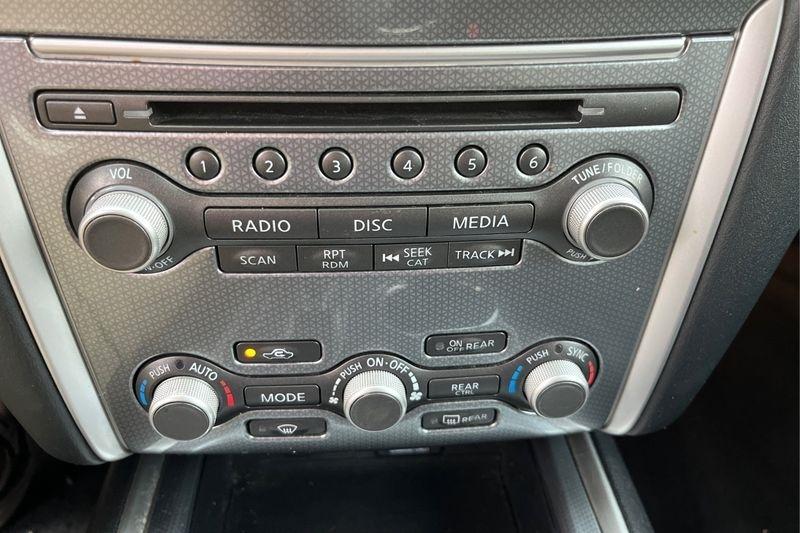 Nissan Pathfinder  2020