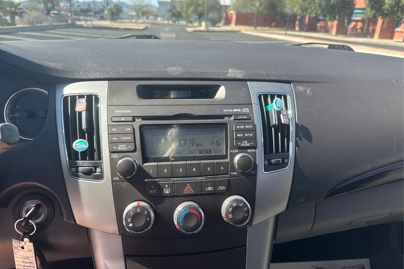 Hyundai Sonata  2009