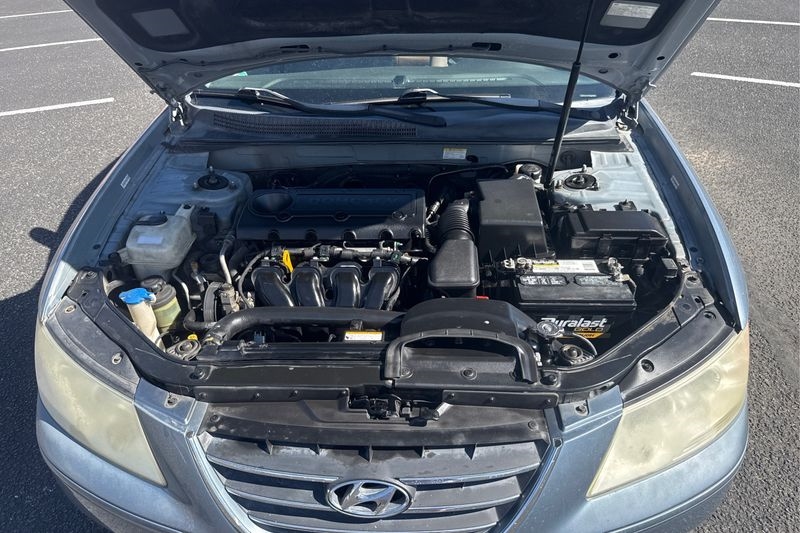 Hyundai Sonata  2009