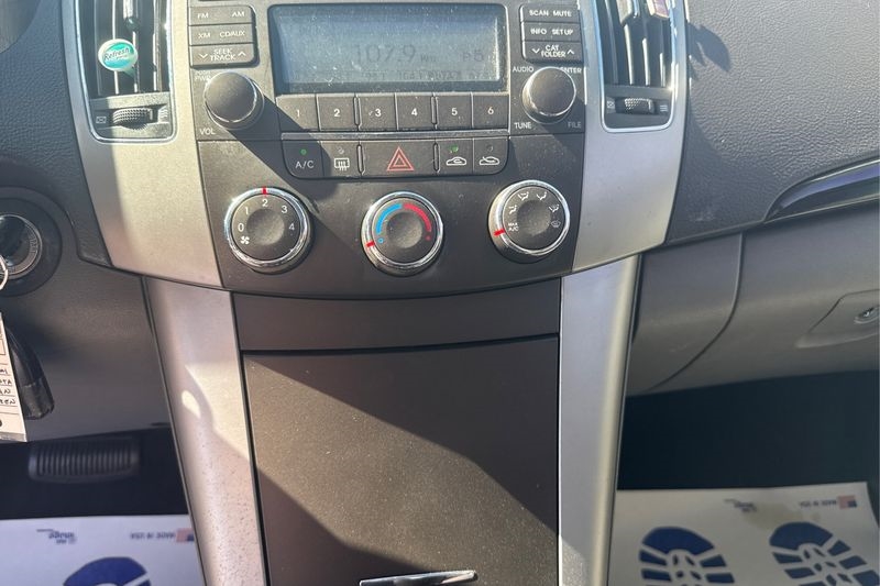 Hyundai Sonata  2009