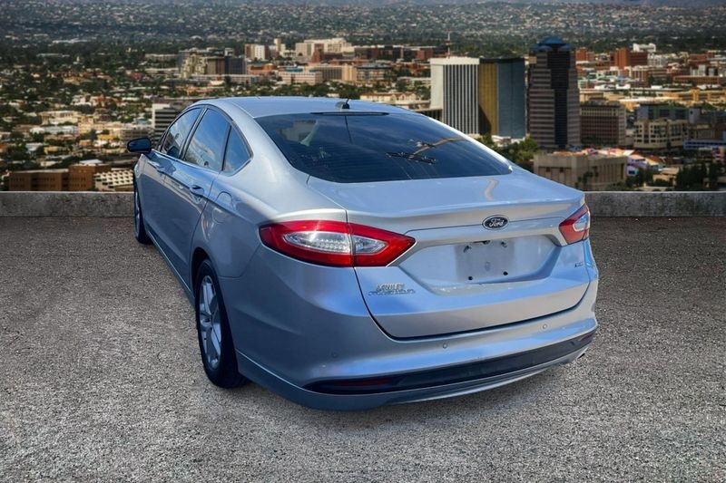 Ford Fusion  2013