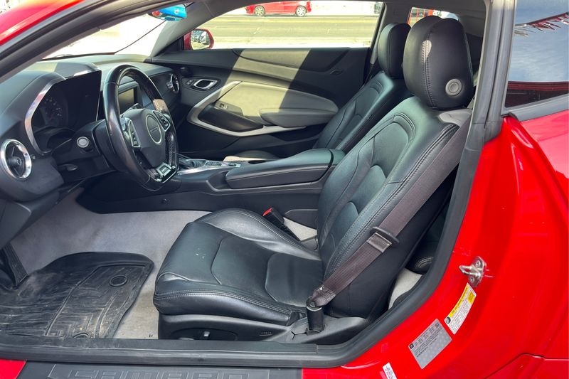 Chevrolet Camaro  2017