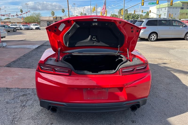 Chevrolet Camaro  2017