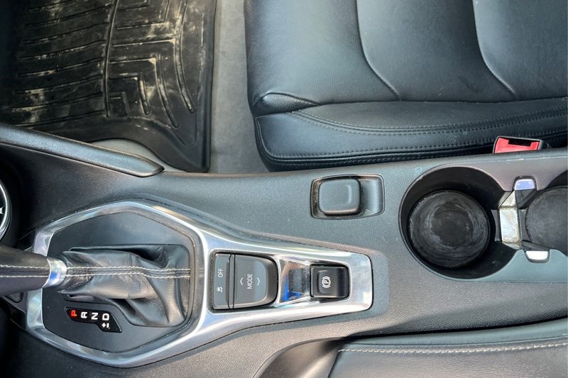 Chevrolet Camaro  2017