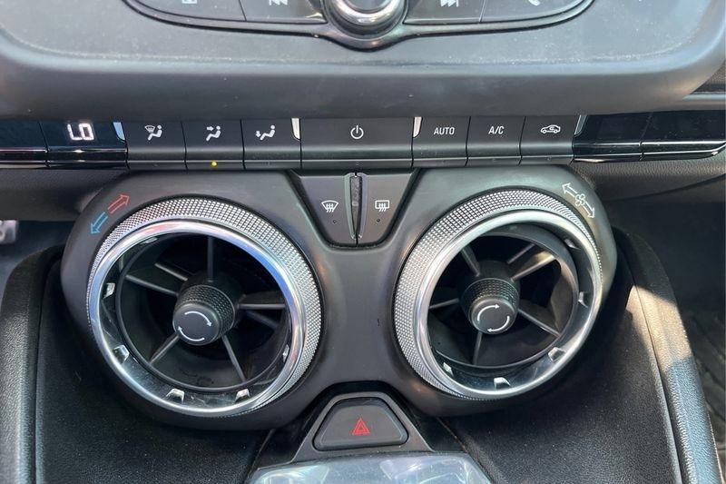 Chevrolet Camaro  2017