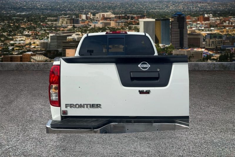 Nissan Frontier  2017