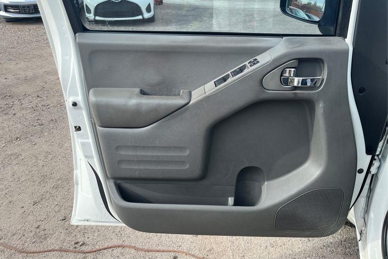 Nissan Frontier  2017