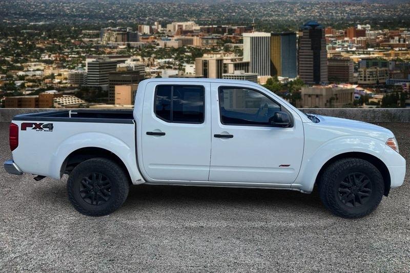 Nissan Frontier  2017