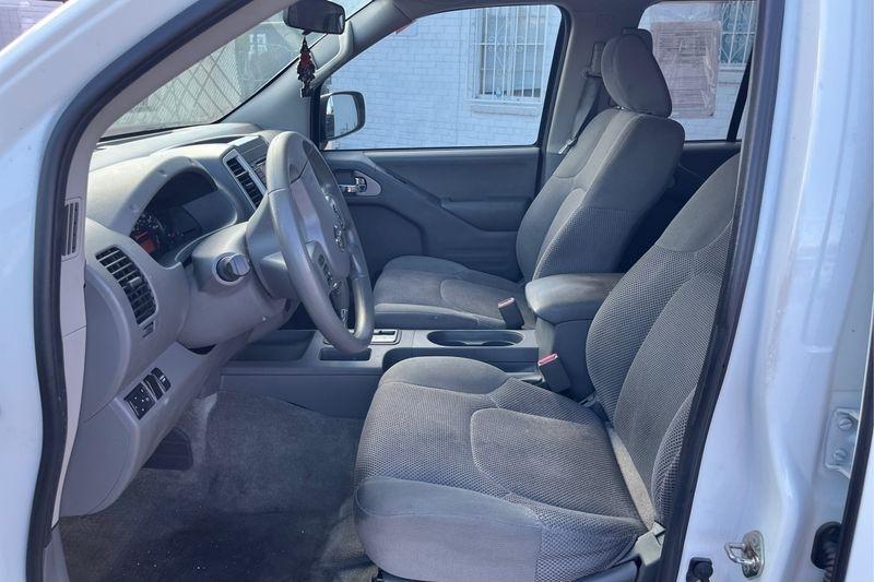 Nissan Frontier  2017