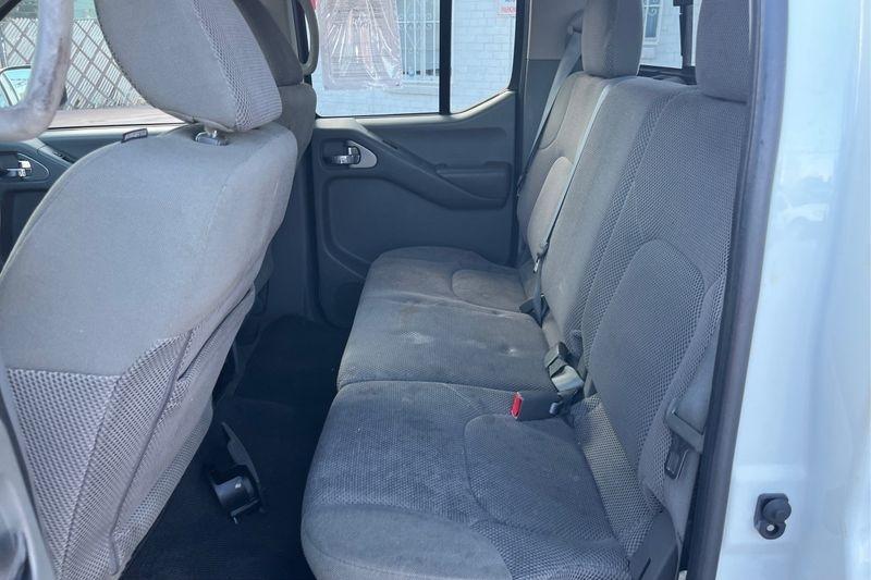 Nissan Frontier  2017