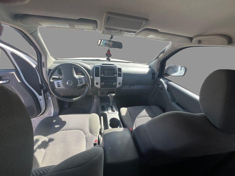 Nissan Frontier  2017